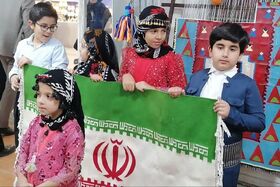 گزارش تصویری برپایی غرفه کانون کرمانشاه در نمایشگاه سراسری صنایع دستی و هنرهای سنتی استان