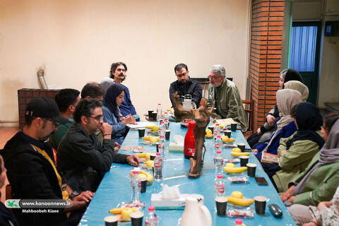 دورهمی صمیمانه هنرمندان در «نشست‌های تجربه» کانون