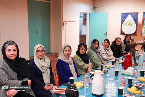 دورهمی صمیمانه هنرمندان در «نشست‌های تجربه» کانون