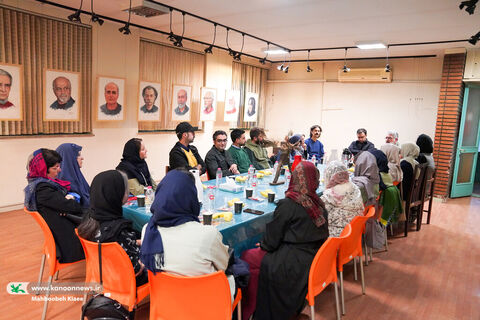 دورهمی صمیمانه هنرمندان در «نشست‌های تجربه» کانون