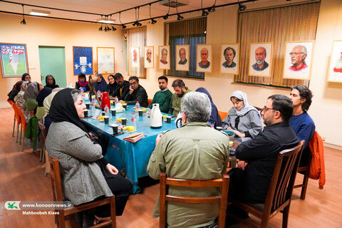 دورهمی صمیمانه هنرمندان در «نشست‌های تجربه» کانون