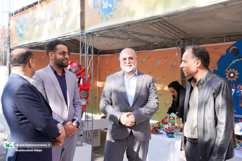 ویژه‌برنامه‌های کانون علوم و فناوری‌های نوین ایران در هفته ترویج علم(2)