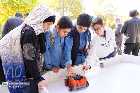 ویژه‌برنامه‌های کانون علوم و فناوری‌های نوین ایران در هفته ترویج علم(2)