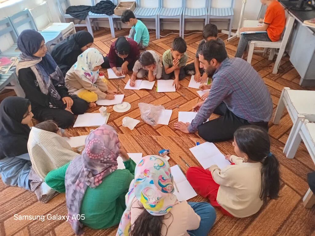 کتابخانه سیار کانون، همسفر کودکان زیرکوه