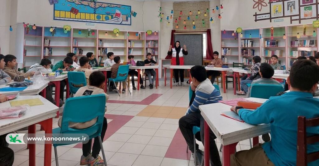 برگزاری کارگاه آموزشی «اقدامات ایمن هنگام زلزله و حوادث» در مرکز فرهنگی‌هنری شماره (۱) سقز