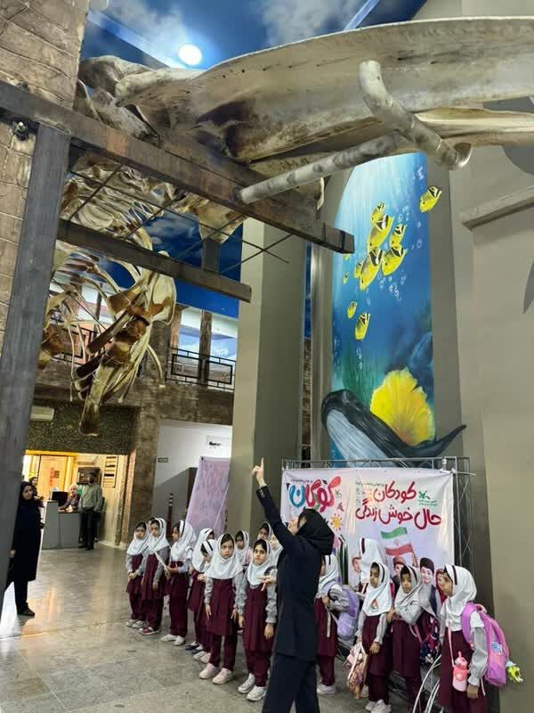 آغاز دور جدید بازدیدهای علمی ، فرهنگی از مرکز علوم و فناوری های نوین ایران (قطب جنوب )