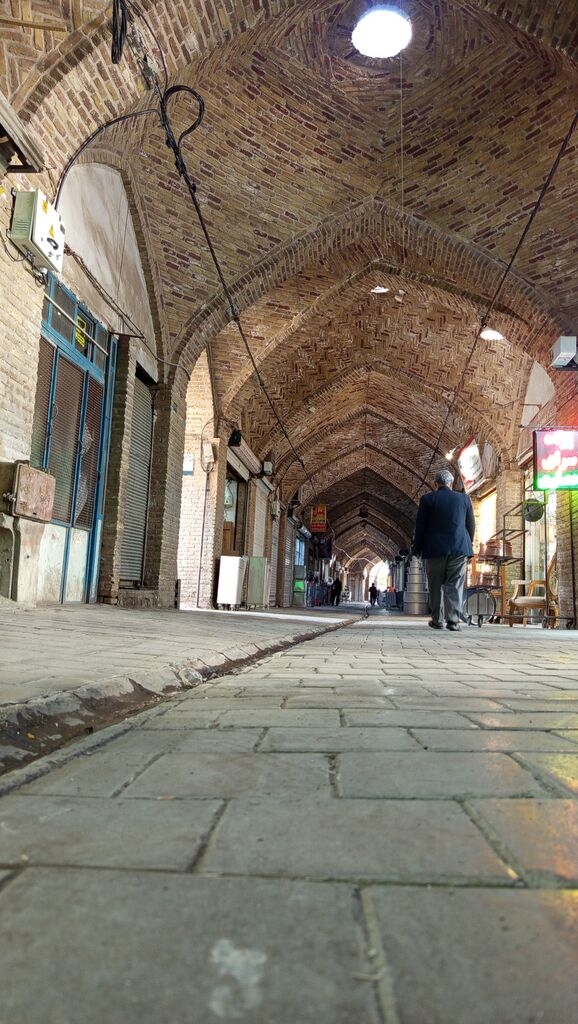 کارگاه عکاسی مراکز نیشابور همراه با بازارگردی