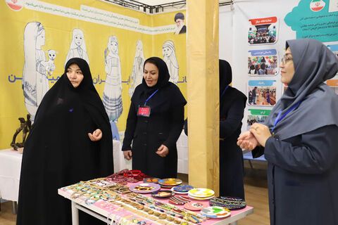 «روایت روشنایی»/ غرفه کانون استان اردبیل در نمایشگاه توانمندی‌های بانوان