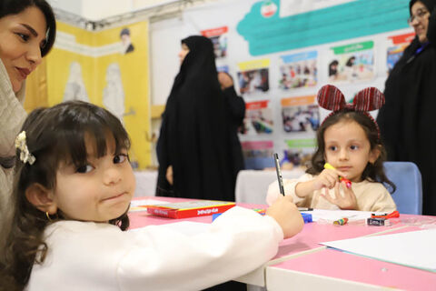 «روایت روشنایی»/ غرفه کانون استان اردبیل در نمایشگاه توانمندی‌های بانوان