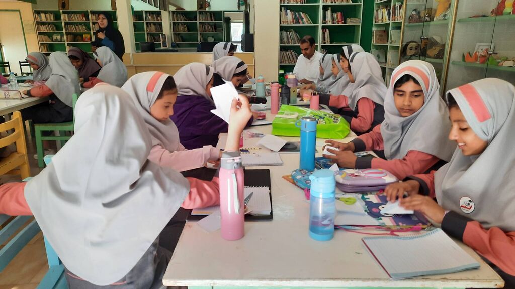 معاون فرهنگی کانون فارس بر گسترش فعالیتهای کودک و نوجوان در جنوب استان تأکید کرد