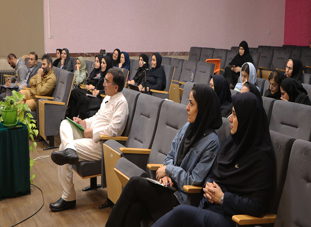 کارگاه آموزشی کارگردانی در قصهگویی در گیلان/ لزوم شناخت عمیق انسان در روایتها مورد تاکیدقرارگرفت