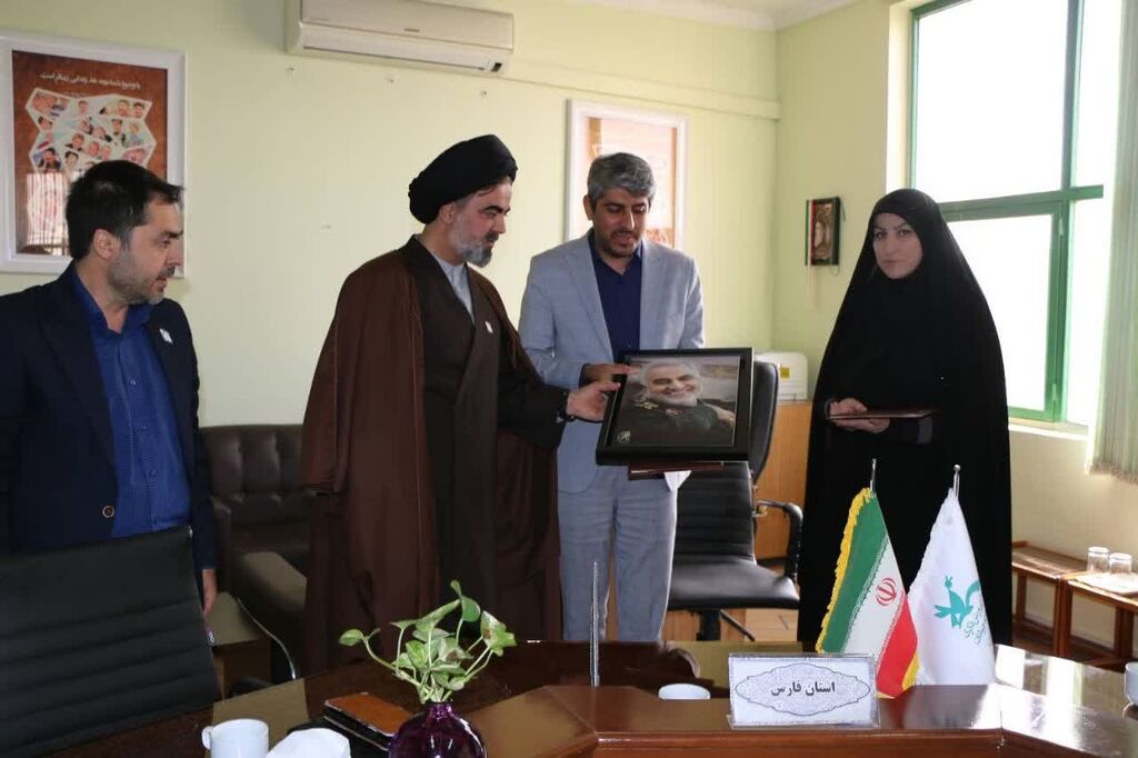 سرپرست بسیج فرهنگیان اداره‌کل کانون پرورش فکری کودکان و نوجوانان استان فارس منصوب شد