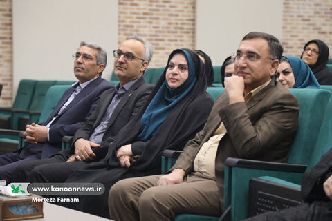 دوره آموزشی قصه‌گویی