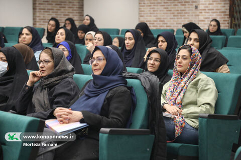 دوره آموزشی قصه‌گویی