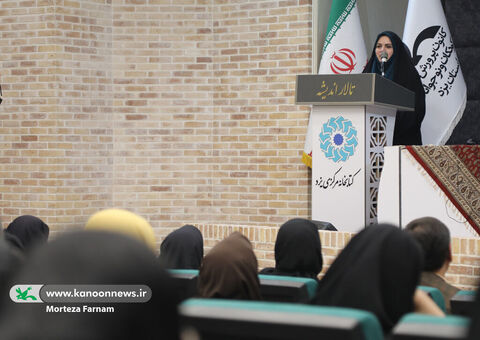 دوره آموزشی قصه‌گویی