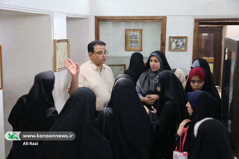 آلبوم تصویری بازدید اعضا نوجوان کانون استان بوشهر از موزه ی تاریخ پزشکی خلیج فارس