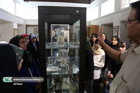 آلبوم تصویری بازدید اعضا نوجوان کانون استان بوشهر از موزه ی تاریخ پزشکی خلیج فارس