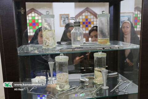 آلبوم تصویری بازدید اعضا نوجوان کانون استان بوشهر از موزه ی تاریخ پزشکی خلیج فارس