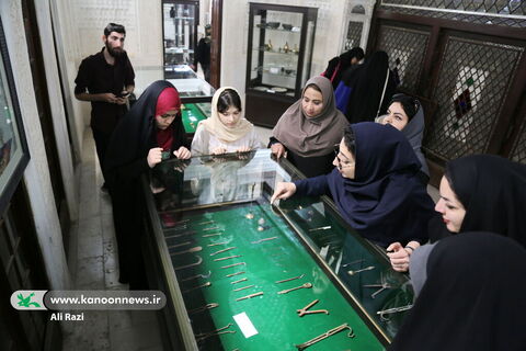 آلبوم تصویری بازدید اعضا نوجوان کانون استان بوشهر از موزه ی تاریخ پزشکی خلیج فارس