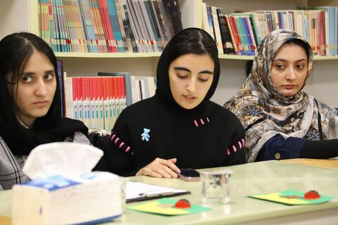 چهلمین نشست انجمن شاعران نوجوان کانون اردبیل