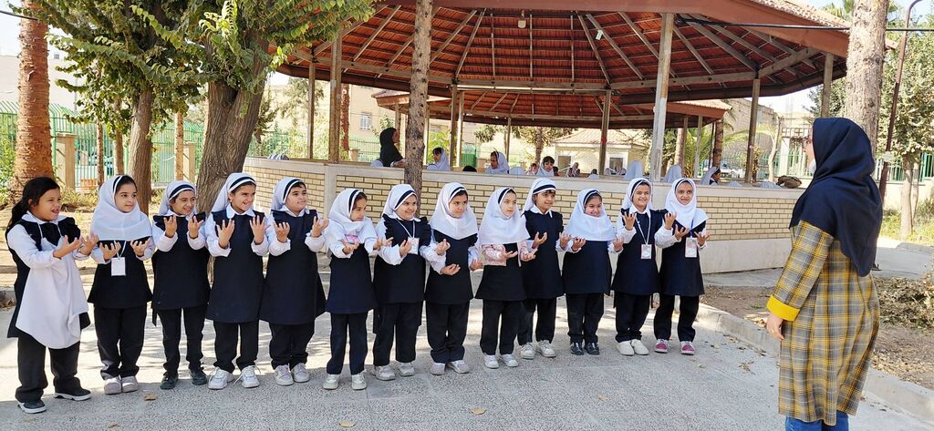 کانون مرکز شمارهپنج شیراز میزبان کودکان در هفته کتاب شد