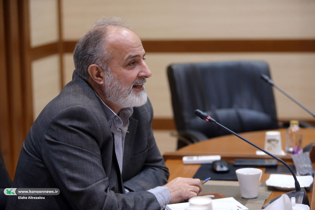 نشست استادان و صاحب‌نظران با محوریت چهاردهمین جشنواره پویانمایی