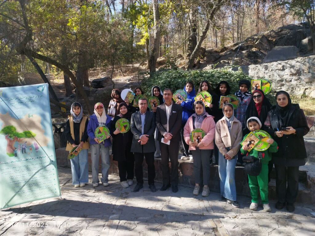 دوربین نوجوانان کانون، هم‌سفر پاییز بجنورد شد