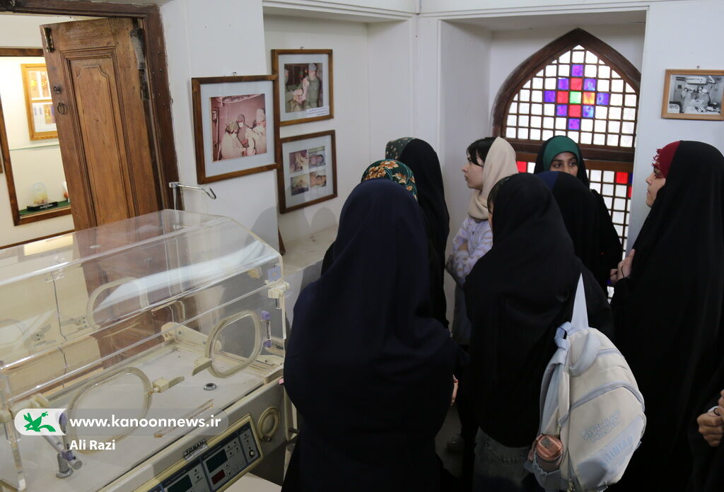 بازدید اعضا کانون استان بوشهر از موزه تاریخ پزشکی خلیج فارس