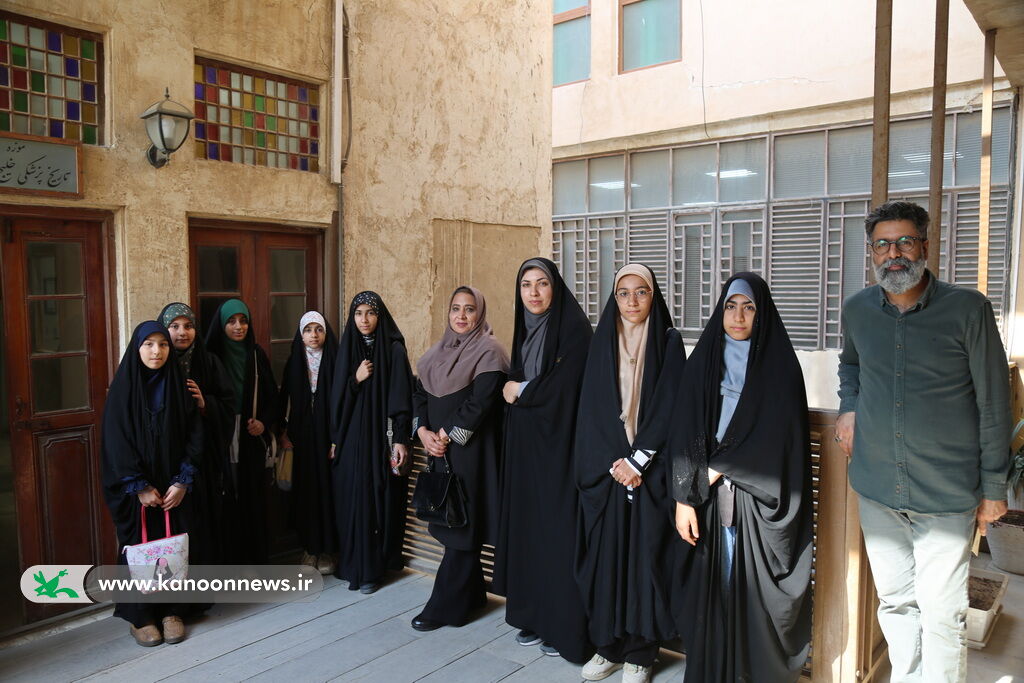 بازدید اعضا کانون استان بوشهر از موزه تاریخ پزشکی خلیج فارس