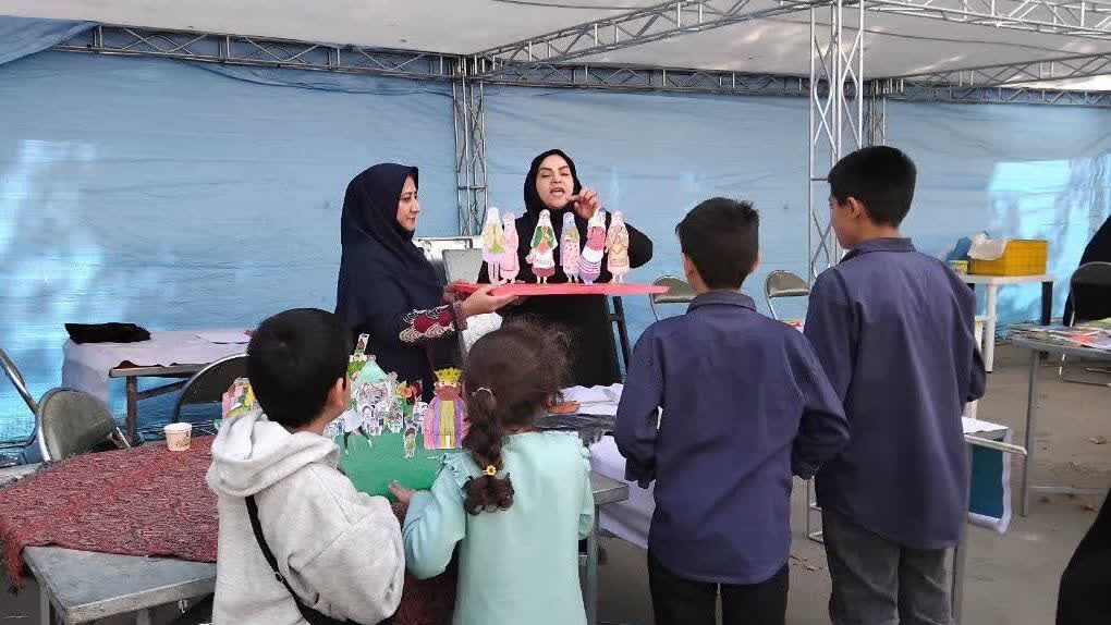 کانون پرورش فکری کودکان و نوجوانان استان البرز به پیشواز هفته کتاب و کتابخوانی رفت