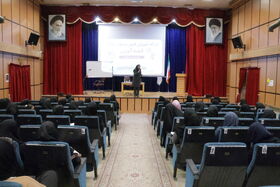 دوره آموزش قصه‌گویی کانون به معلمان ابتدایی چهارمحال و بختیاری