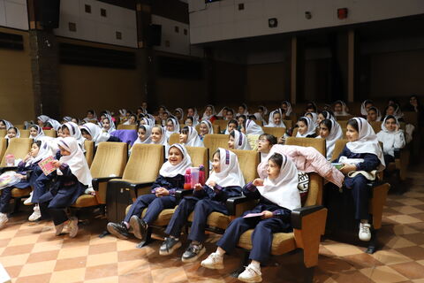 گزارش تصویری آیین گشایش چهارمین نمایشگاه تخصصی کتاب کودک و نوجوان