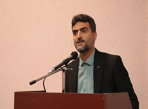 آیین‌رونمایی از شش عنوان کتاب دفاع مقدس در کانون رشت