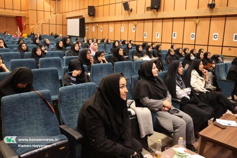 دوره آموزش قصه‌گویی به معلمان چهارمحال و بختیاری