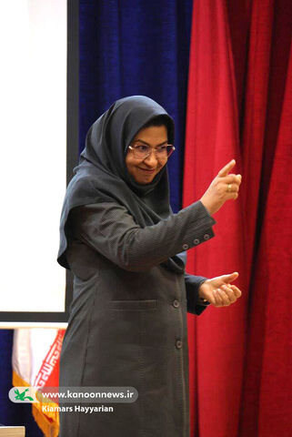 دوره آموزش قصه‌گویی به معلمان چهارمحال و بختیاری