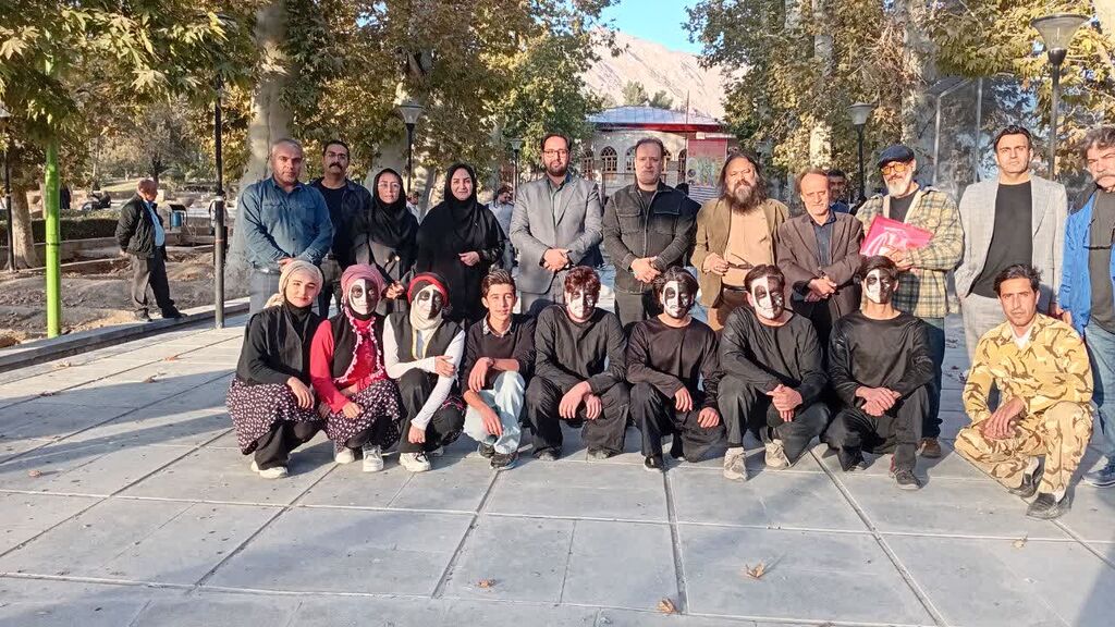 درخشش هنرمندان کانون همدان در جشنواره تئاتر بسیج «سوادیِ عشق»،