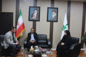 رئیس سازمان مدیریت و برنامه‌ریزی از سالن سینمای کودک و نوجوان کانون پرورش فکری بازدید کرد