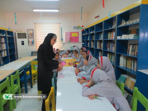 ویژه‌برنامه‌های هفته کتاب و کتاب‌خوانی در مراکز کانون استان بوشهر 1