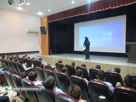 ویژه‌برنامه‌های هفته کتاب و کتاب‌خوانی در مراکز کانون استان بوشهر 2