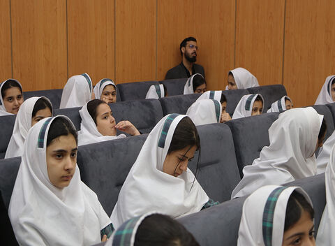 مهرواره  «دنیای رنگی کتاب‌ها»