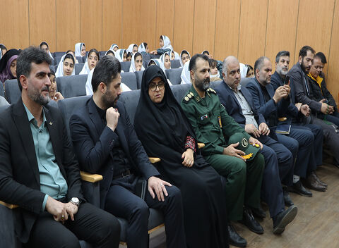 مهرواره  «دنیای رنگی کتاب‌ها»