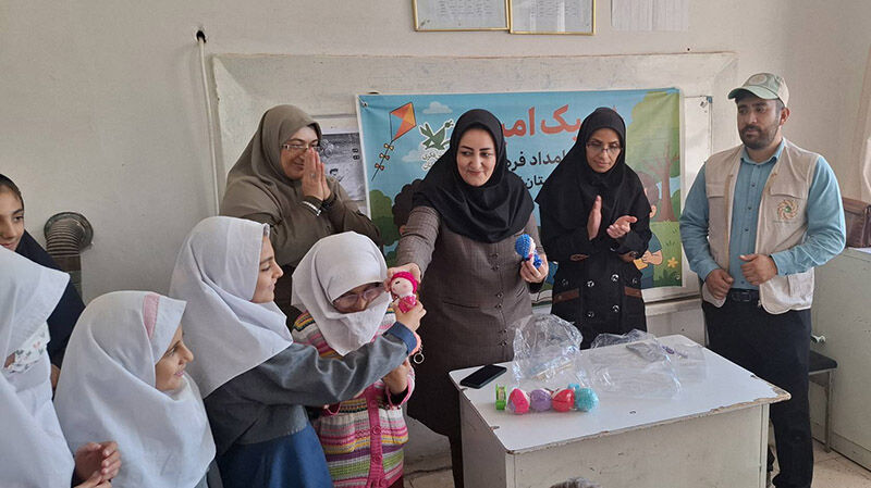 «پیک امید» به مدارس روستایی اردبیل رسید/ امداد فرهنگی کانون در مناطق کم‌برخوردار کوثر و کوراییم نیر