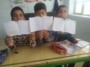 کتابخانه سیار کانون جهرم کودکان چدروئیه را میزبان برنامه هفته کتاب کرد