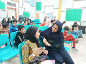 «شور کتاب‌خوانی در مرکز ۲۷ با حضور کبری بابایی»