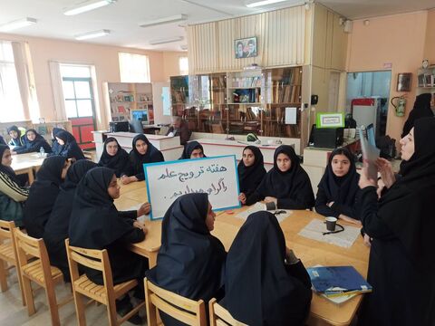 ویژه برنامه های هفته «ترویج علم» در مراکز کانون پرورش فکری کودکان و نوجوانان استان آذربایجان شرقی