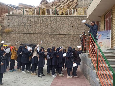 ویژه برنامه های هفته «ترویج علم» در مراکز کانون پرورش فکری کودکان و نوجوانان استان آذربایجان شرقی