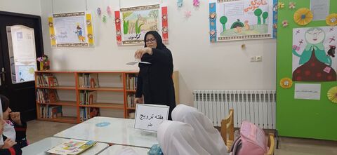 ویژه برنامه های هفته «ترویج علم» در مراکز کانون پرورش فکری کودکان و نوجوانان استان آذربایجان شرقی