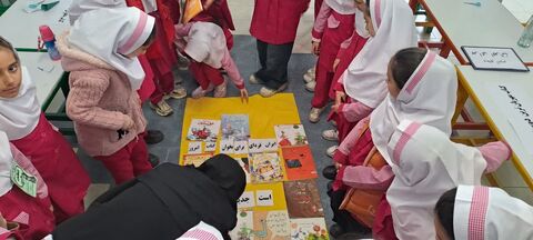 ویژه برنامه های هفته کتاب و کتاب خوانی در مراکز کانون پرورش فکری کودکان و نوجوانان استان آذربایجان غربی