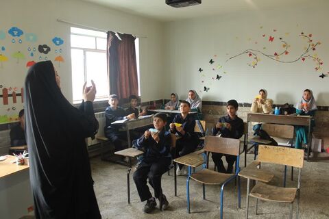 ویژه برنامه های هفته کتاب و کتاب خوانی در مراکز کانون پرورش فکری کودکان و نوجوانان استان آذربایجان غربی