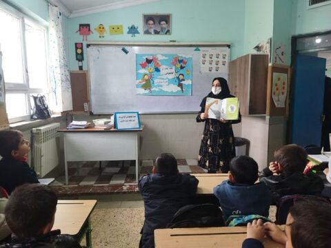 ویژه برنامه های هفته کتاب و کتاب خوانی در مراکز کانون پرورش فکری کودکان و نوجوانان استان آذربایجان غربی